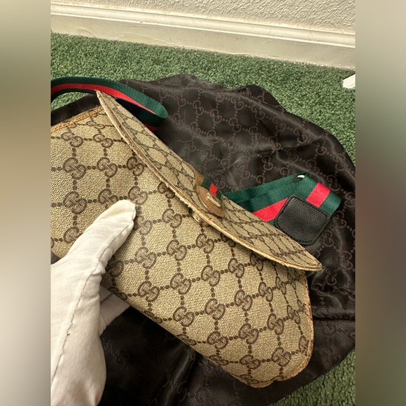 ✨Sold❗️❗️Authentic Vintage Gucci ✨ - Picture 6 of 17